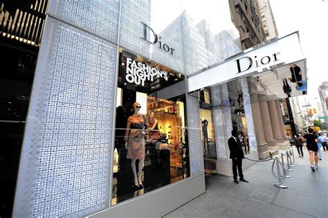 Dior store gold coast Chicago